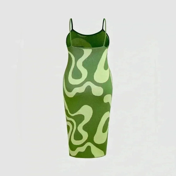 Knit Jersey U-neckline Contrasting Split Midi Dress - Picture 2 of 10